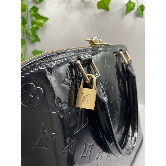 Louis Vuitton Black Patton Leather Vernis Alma GM Noir Magnetique Designer Bag - Picture 7 of 16
